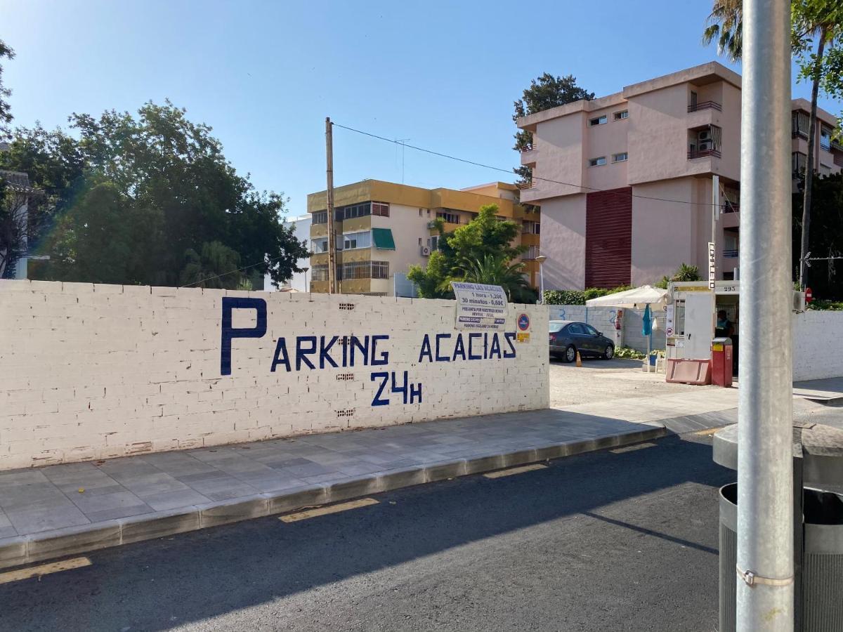 Hostal Moscatel Malaga Exterior photo