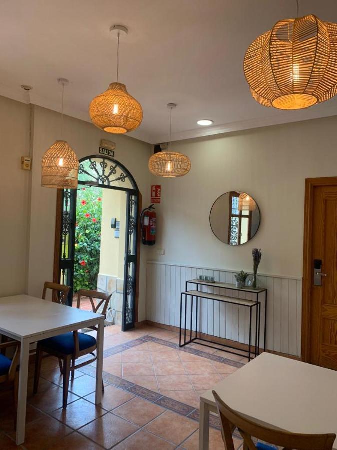 Hostal Moscatel Malaga Exterior photo