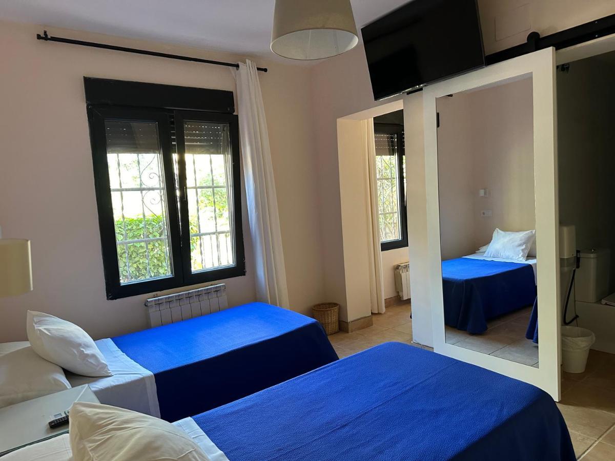 Hostal Moscatel Malaga Exterior photo